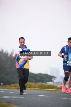 Runner Photo 4314982