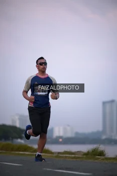 Runner Photo 4314991