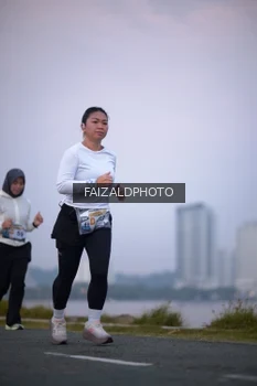 Runner Photo 4314993