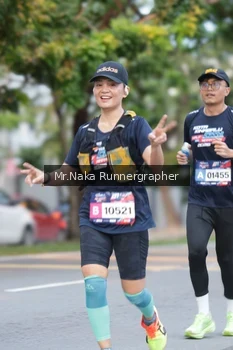 Runner Photo 43150