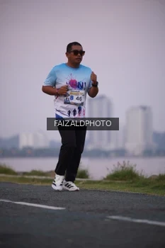 Runner Photo 4315005