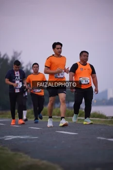 Runner Photo 4315008