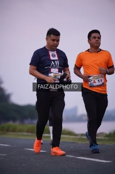 Runner Photo 4315013