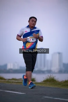 Runner Photo 4315014