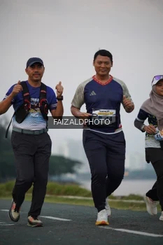 Runner Photo 4315023