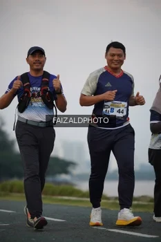 Runner Photo 4315025