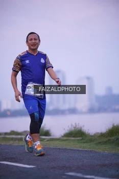 Runner Photo 4315028