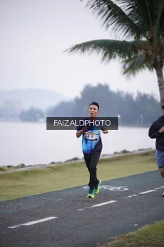 Runner Photo 4315040