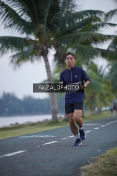 Runner Photo 4315048