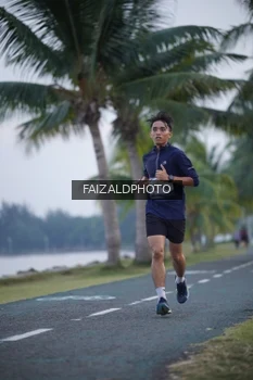 Runner Photo 4315052