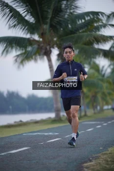 Runner Photo 4315053
