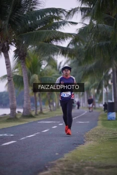 Runner Photo 4315066