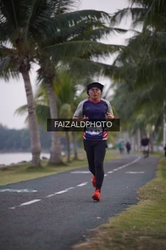 Runner Photo 4315070