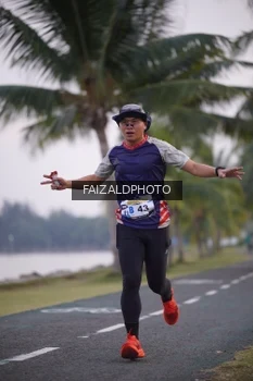 Runner Photo 4315074