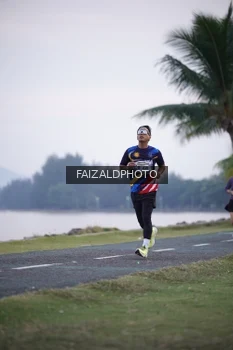 Runner Photo 4315083