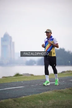 Runner Photo 4315095