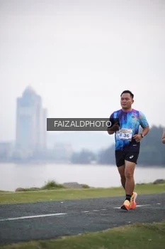 Runner Photo 4315101