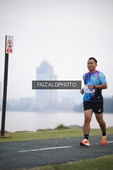 Runner Photo 4315103