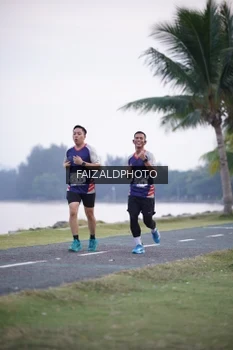 Runner Photo 4315114