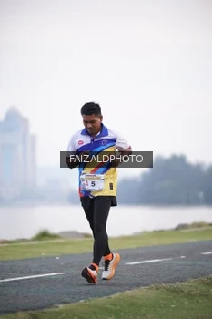 Runner Photo 4315123