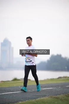 Runner Photo 4315129