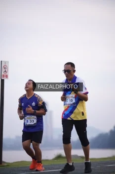 Runner Photo 4315153