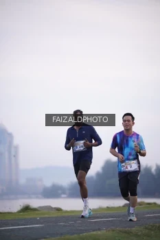 Runner Photo 4315156