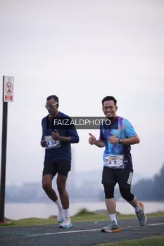 Runner Photo 4315161