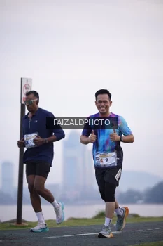 Runner Photo 4315162