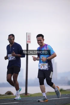 Runner Photo 4315166