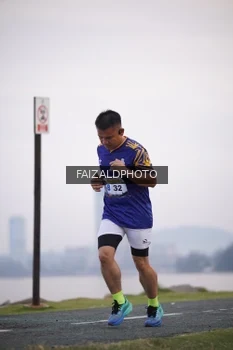 Runner Photo 4315172