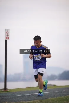 Runner Photo 4315176