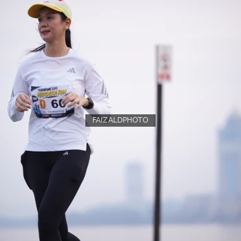 Runner Photo 4315193