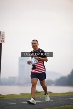 Runner Photo 4315201