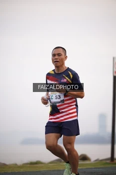 Runner Photo 4315207