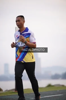 Runner Photo 4315220