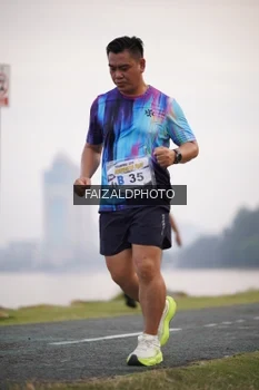 Runner Photo 4315229