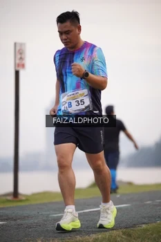 Runner Photo 4315231