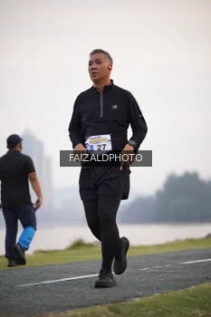 Runner Photo 4315232