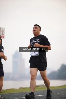 Runner Photo 4315236