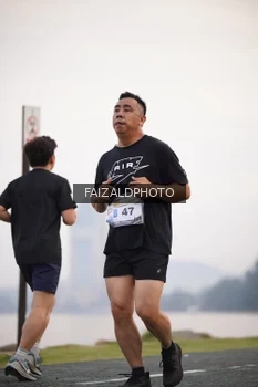 Runner Photo 4315239
