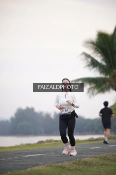 Runner Photo 4315244