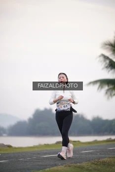 Runner Photo 4315245