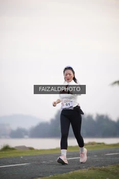 Runner Photo 4315249