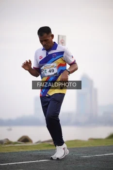 Runner Photo 4315259
