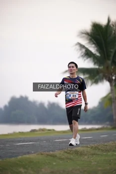 Runner Photo 4315267