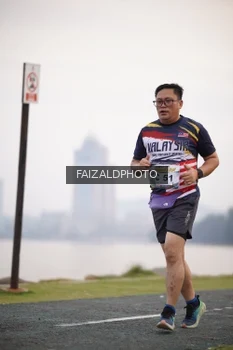 Runner Photo 4315271