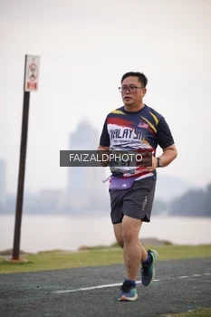 Runner Photo 4315272