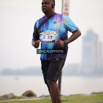 Runner Photo 4315285