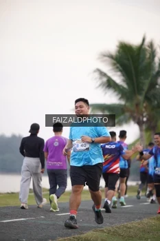 Runner Photo 4315289